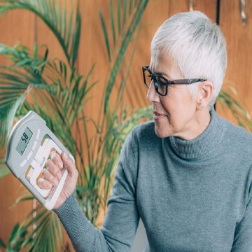 Força de preensão manual e qualidade de vida em adultos de 50 a 90 anos do sudoeste da Polônia.